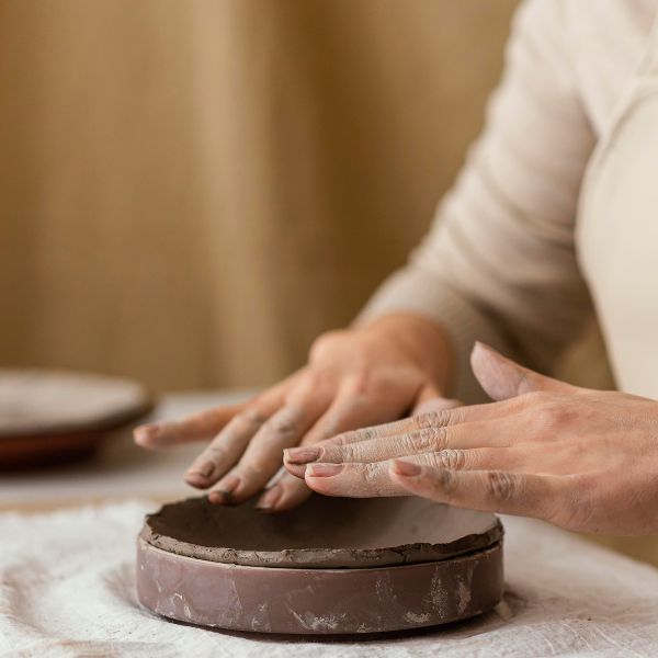 Monte seu bolo de aniversário na Lilen Patisserie - escolha o tamanho