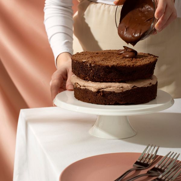 Monte seu bolo de aniversário na Lilen Patisserie - escolha a cobertura