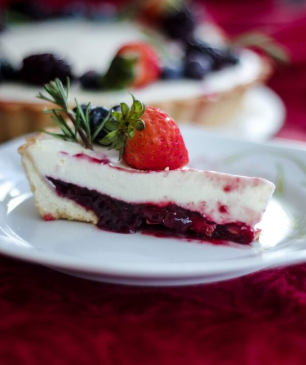 Cheesecake de Frutas Vermelhas da Lilen Patisserie - RJ