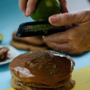 Cookie com Doce de Leite e Raspas de Limão da Lilen Patisserie